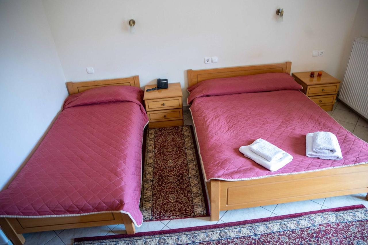 Hotel Kastro Sérvia Dış mekan fotoğraf