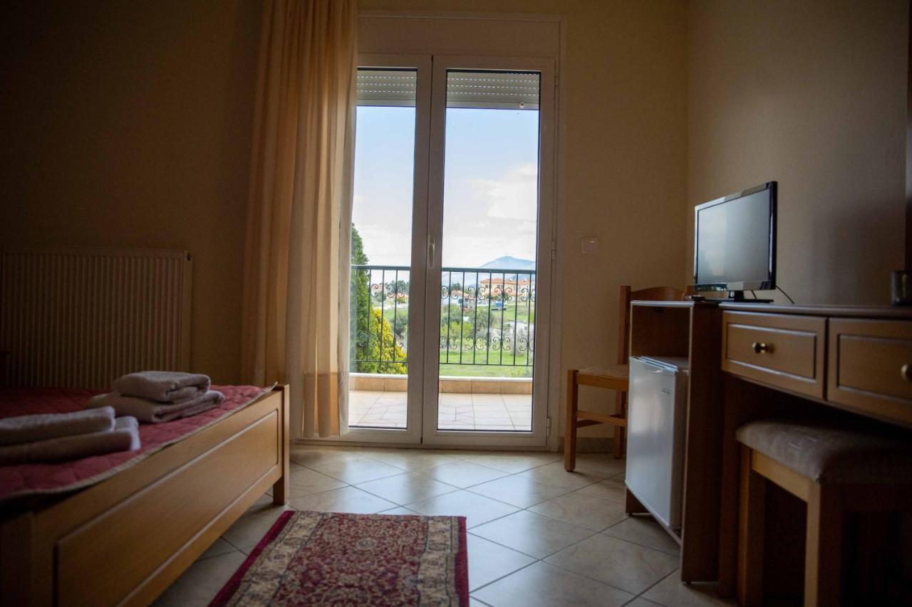 Hotel Kastro Sérvia Dış mekan fotoğraf