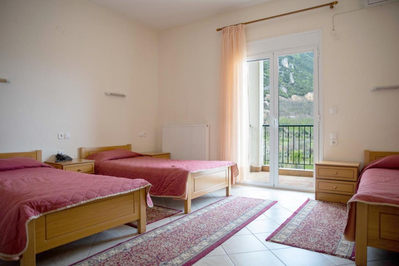 Hotel Kastro Sérvia Dış mekan fotoğraf
