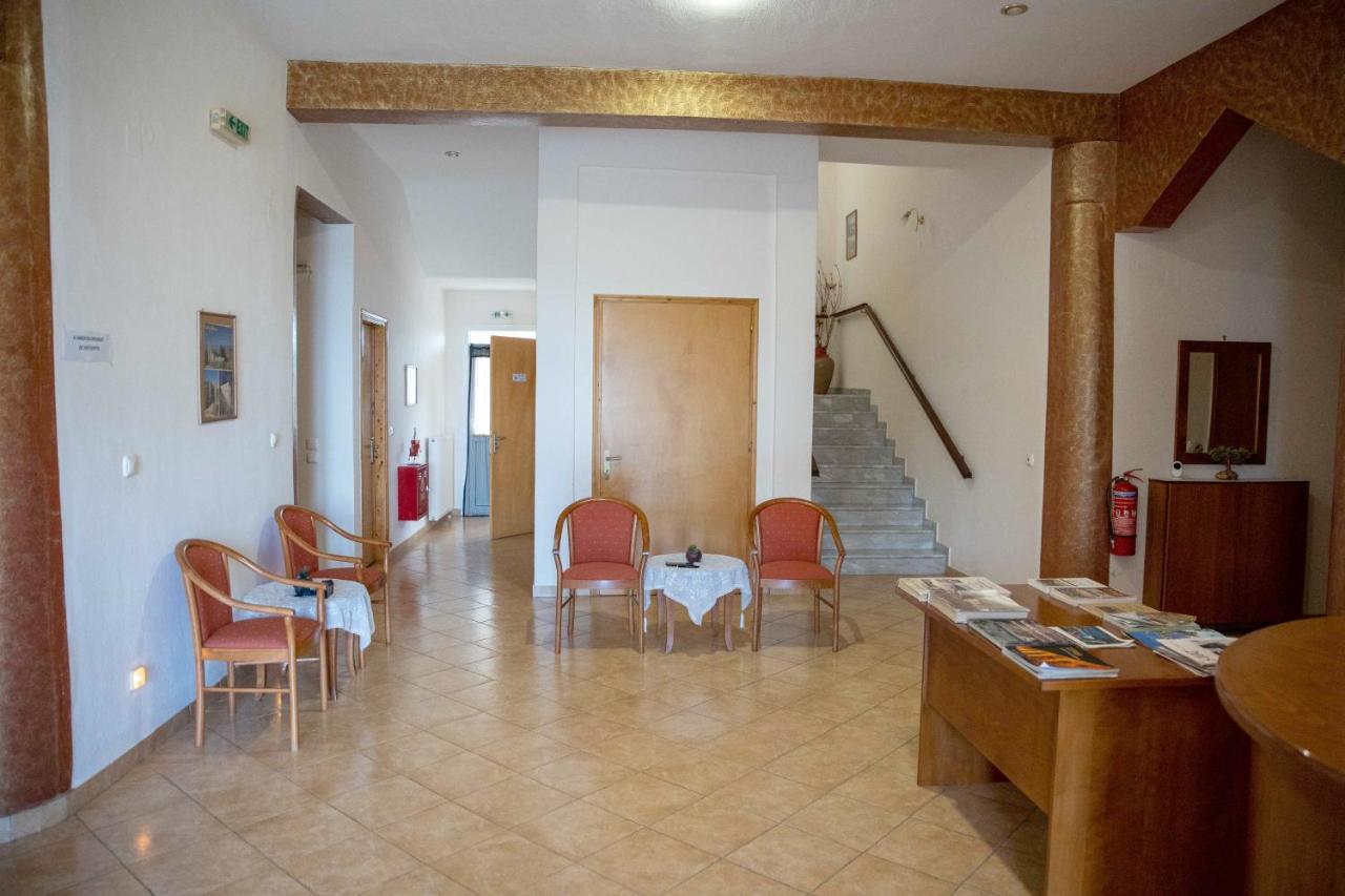 Hotel Kastro Sérvia Dış mekan fotoğraf