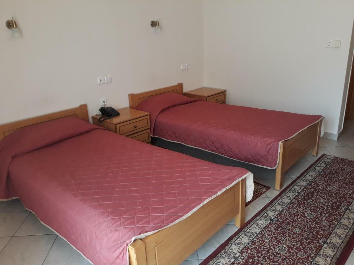 Hotel Kastro Sérvia Dış mekan fotoğraf